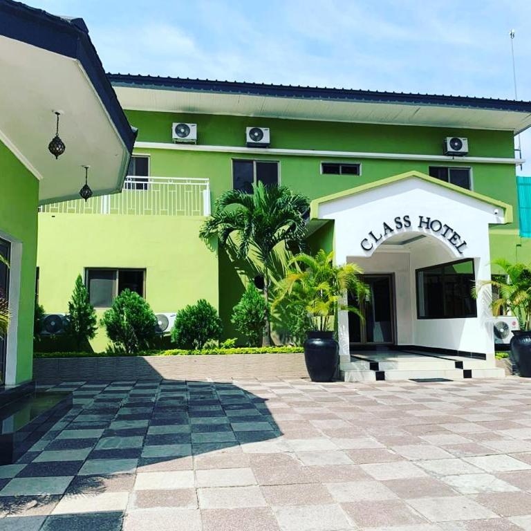 Class Hotel บราซซาวิล ภายนอก รูปภาพ