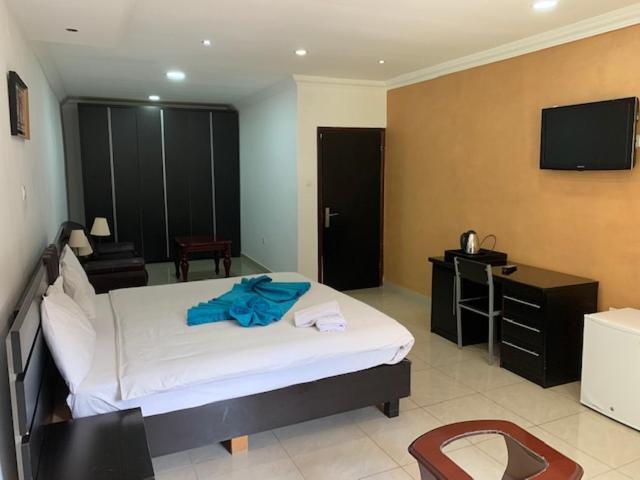 Class Hotel บราซซาวิล ภายนอก รูปภาพ